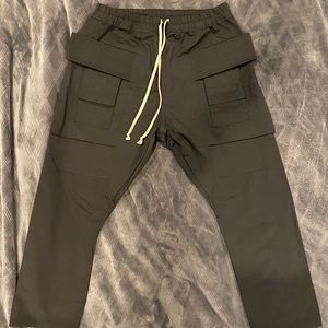 *WORN ONCE* RICK OWENS DRKSHDW CREATCH CARGO DRAWSTRING SWEATPANTS (BLACK, L)